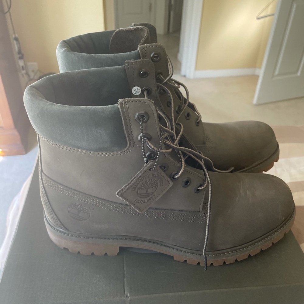 Grey Timberland Boots Size 11 (New)